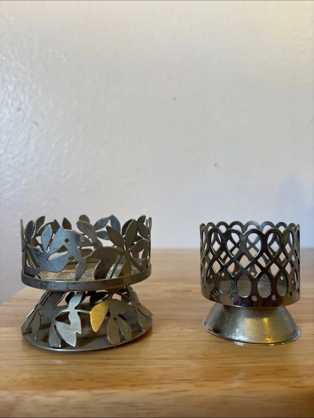 Silver Metal Leaf & Lattice Candle Holder Set